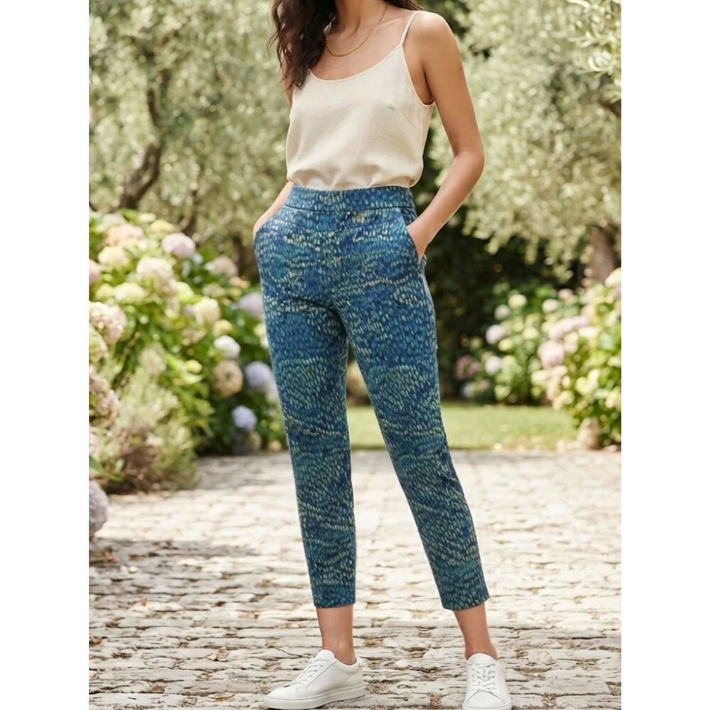 Cropped lightweight Summer pants. Super fun and colorful.